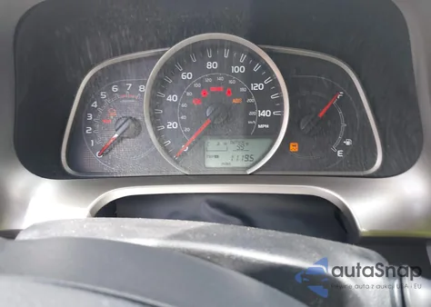 2013 Toyota Rav4 Le z USA, uszkodzony, nr VIN 2T3ZFREV3DW016435